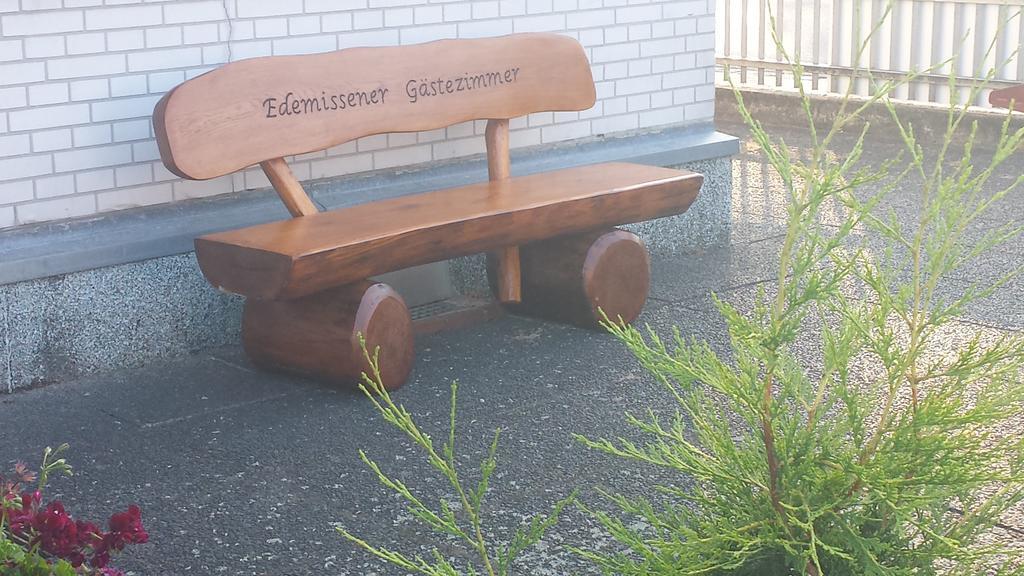 Edemissener Gaestezimmer Peine Buitenkant foto